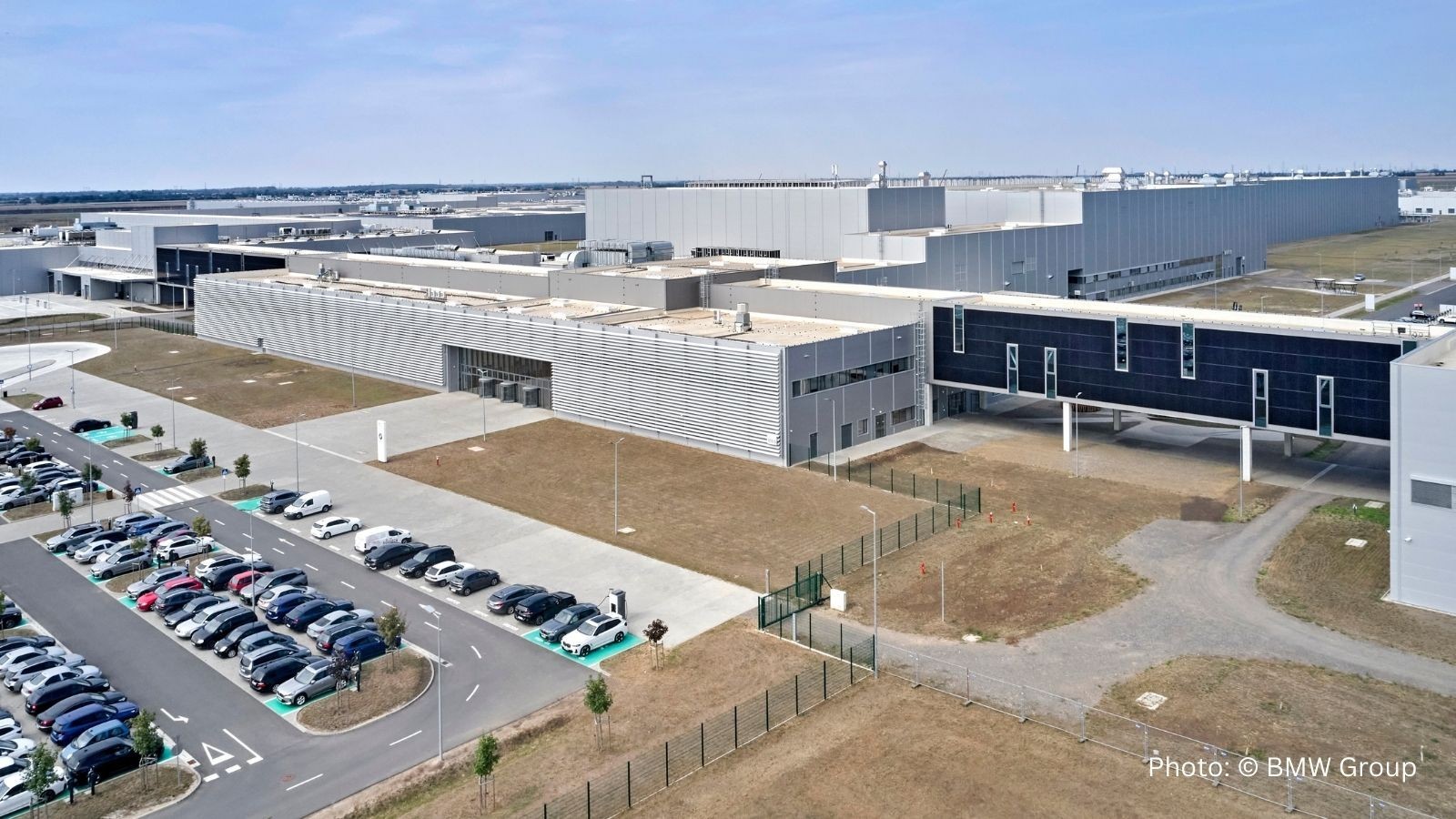 Zonnegevels BMW Group Fabriek Debrecen Hongarije